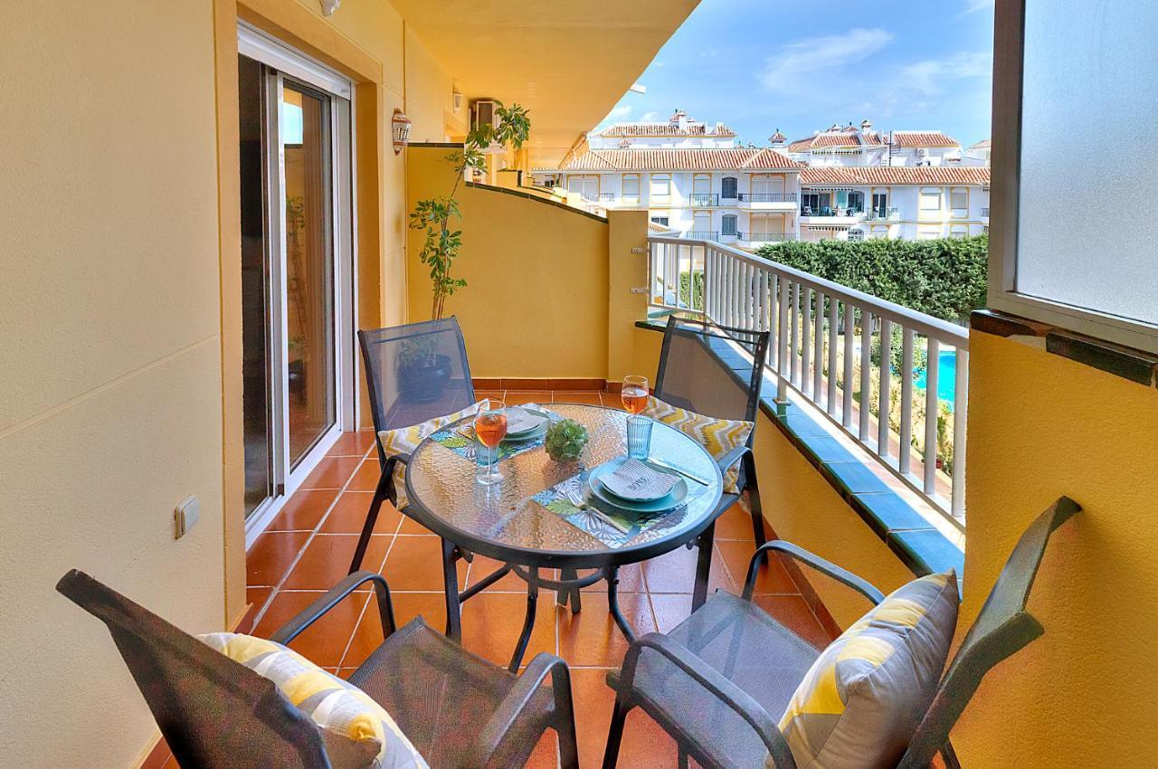 Divina Home Apartments ラ・カラ・デ・ミハス エクステリア 写真