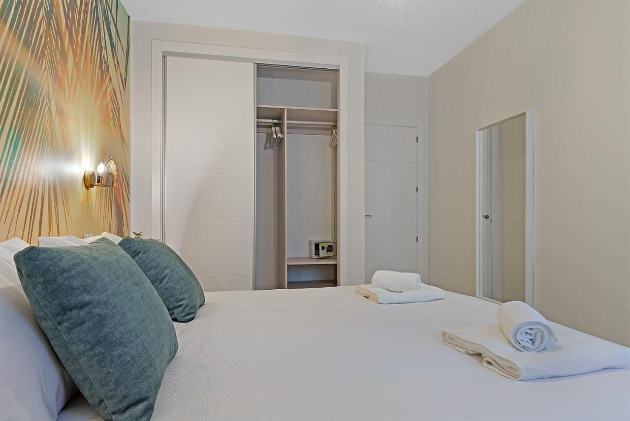 Divina Home Apartments ラ・カラ・デ・ミハス エクステリア 写真