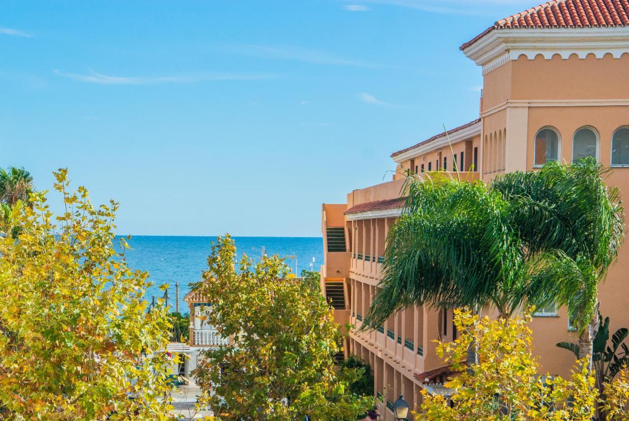 Divina Home Apartments ラ・カラ・デ・ミハス エクステリア 写真