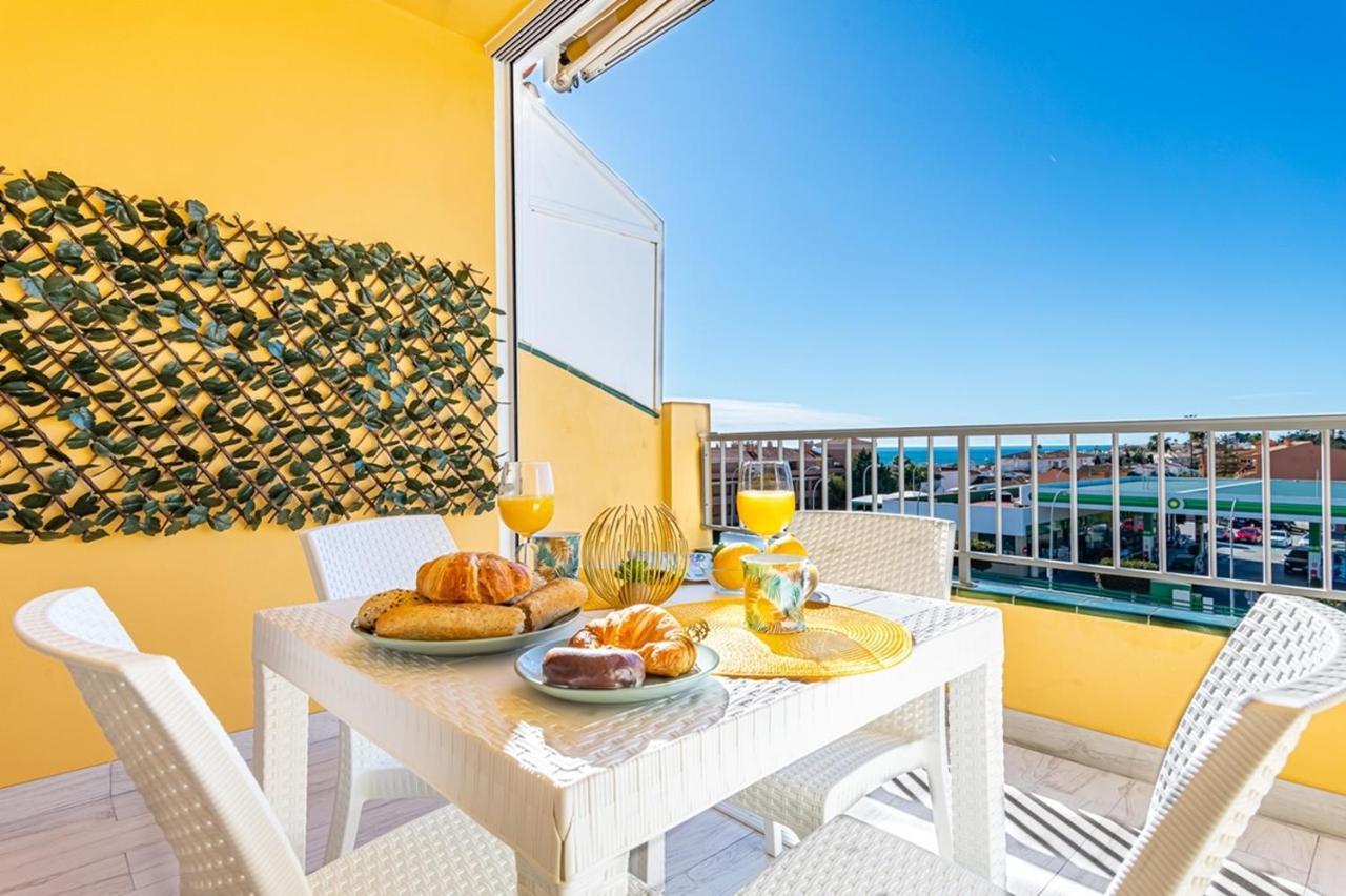 Divina Home Apartments ラ・カラ・デ・ミハス エクステリア 写真